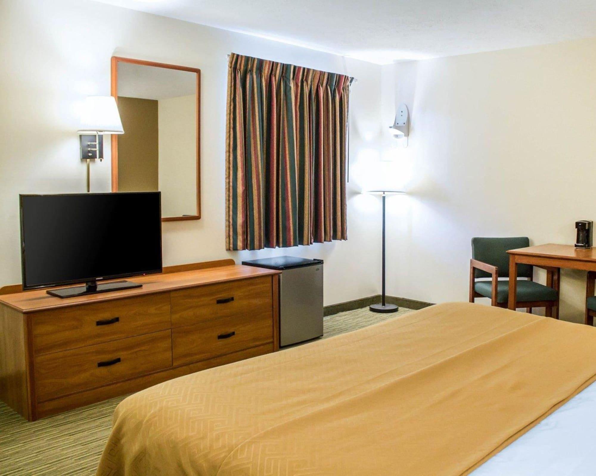 Econo Lodge Елкгарт Екстер'єр фото