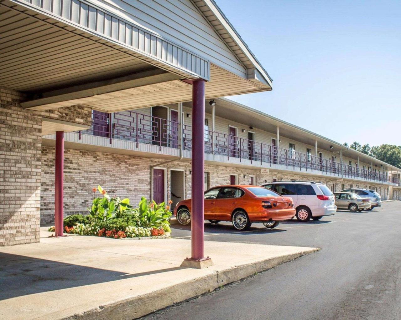 Econo Lodge Елкгарт Екстер'єр фото